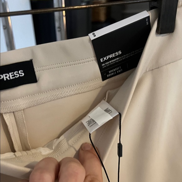 Express Light Beige Suit Set - Picture 14 of 16